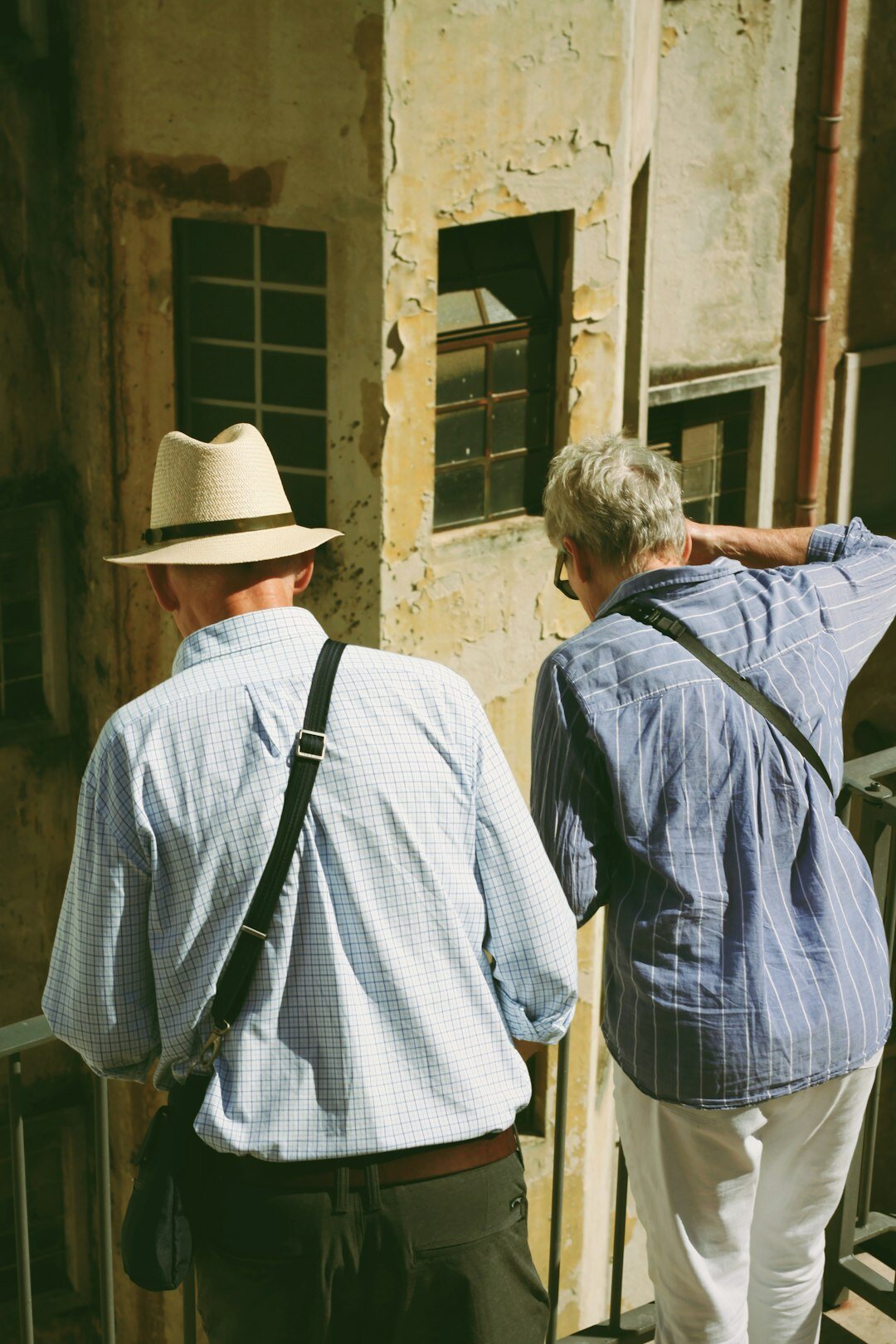 senior couple traveling abroad